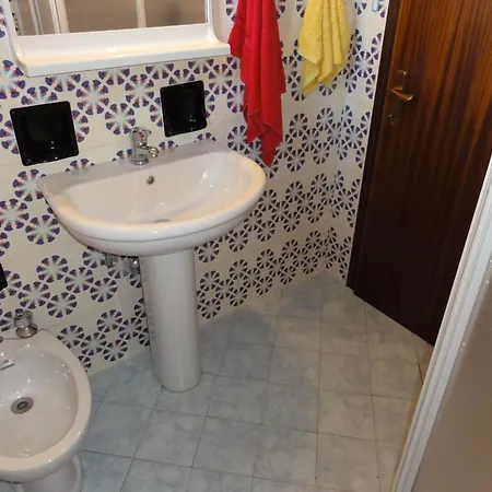 Flat In A With Balcony Apartman *